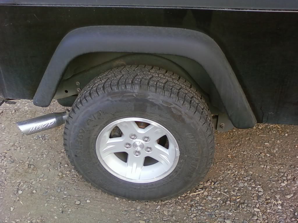 Quick fix for faded fender flares Jeep Enthusiast Forums