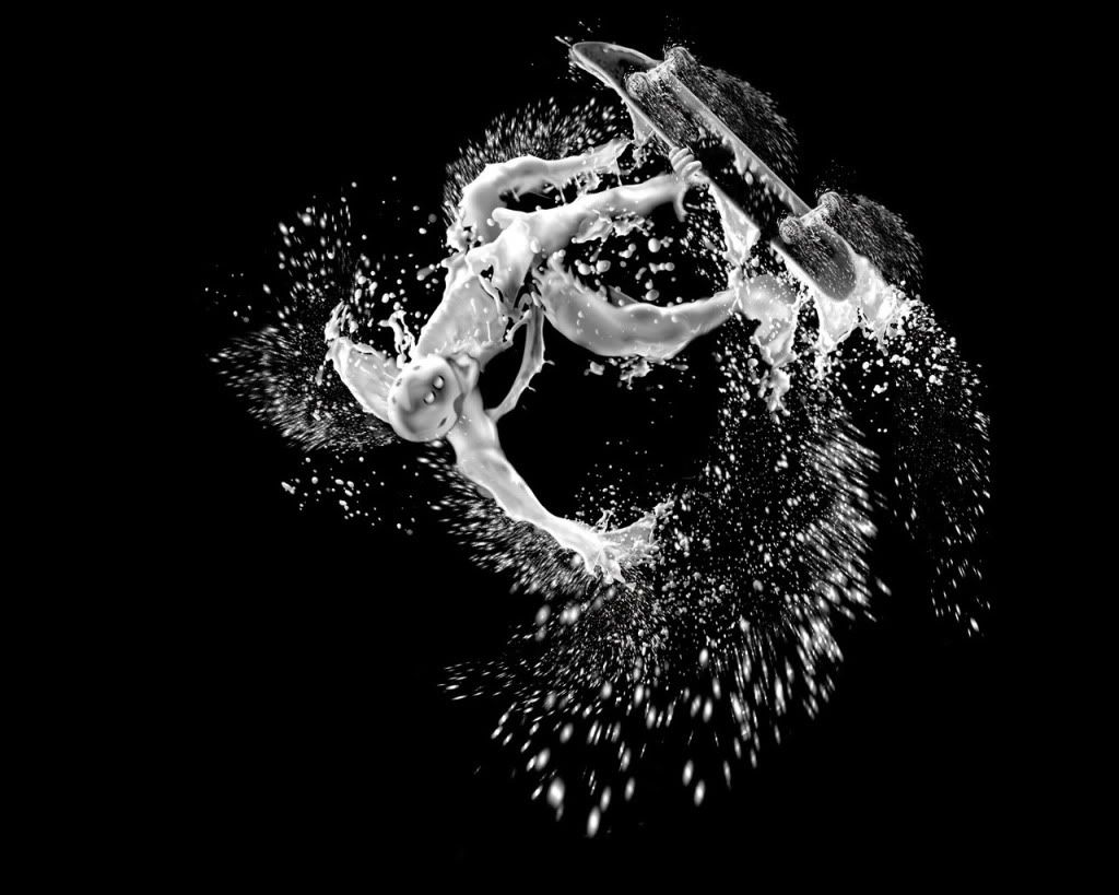 Black_BackgrondWhiteWallpapers16.jpg