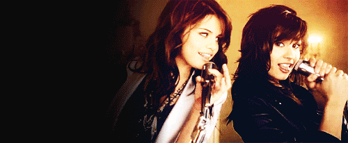 tumblr_lnq1npVUhh1qbl1i3o1_500.gif