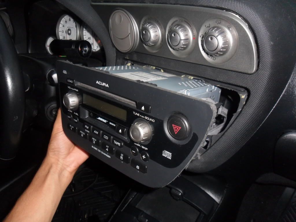 DIY: Two ways to wire in an AUX without soldering on Factory Bose