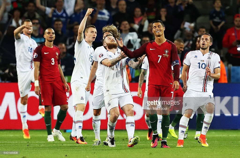  photo Cristiano Ronaldo of Portugal reacts at full time during the UEFA EURO 2016 Group F match between Portugal and Iceland at Stade Geoffroy-Guichard.jpg