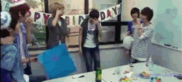 [Resim: anigif3.gif]