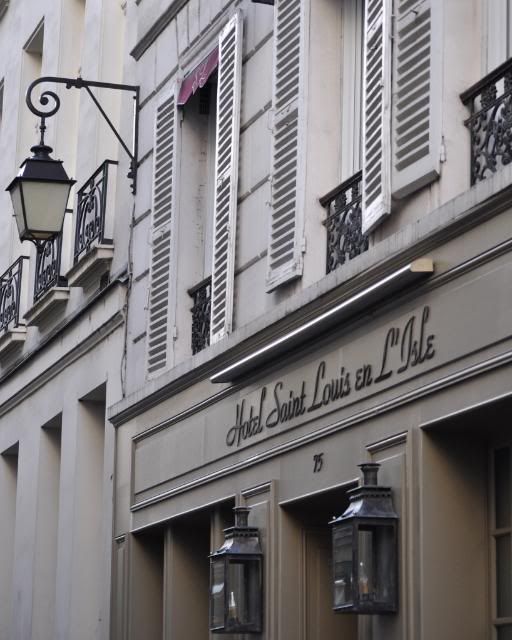 Paris, la ciudad perfecta !!! - Blogs de Francia - Primer dia- Barrio Latino (2)