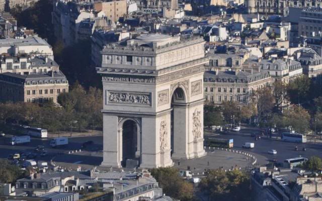 2do dia. Torre Eiffel-Arco del Triunfo-Les Ivalides y mas... - Paris, la ciudad perfecta !!! (13)