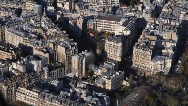Paris, la ciudad perfecta !!! - Blogs de Francia - 2do dia. Torre Eiffel-Arco del Triunfo-Les Ivalides y mas... (20)