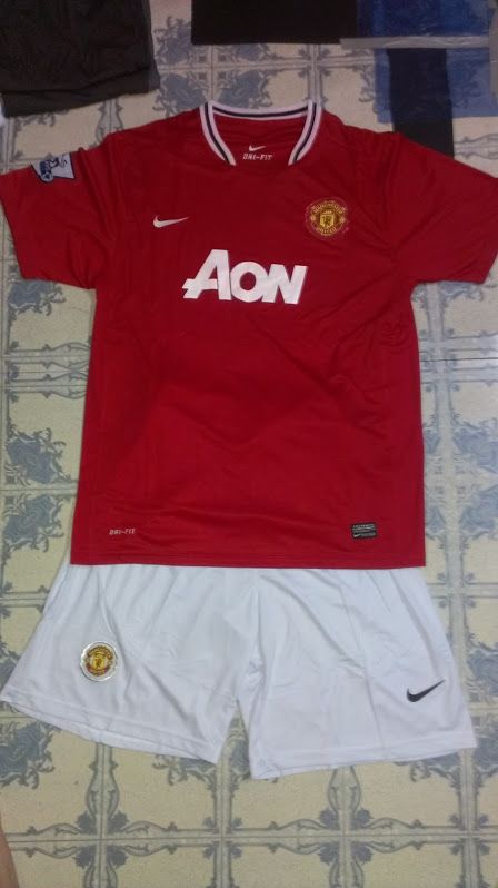 Thanh lý quần áo  đá banh bóng đá chính hãng Adidas, Nike duy nhất 12/2014-1/2015 - 5