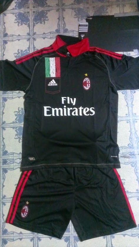 Thanh lý quần áo  đá banh bóng đá chính hãng Adidas, Nike duy nhất 12/2014-1/2015 - 19