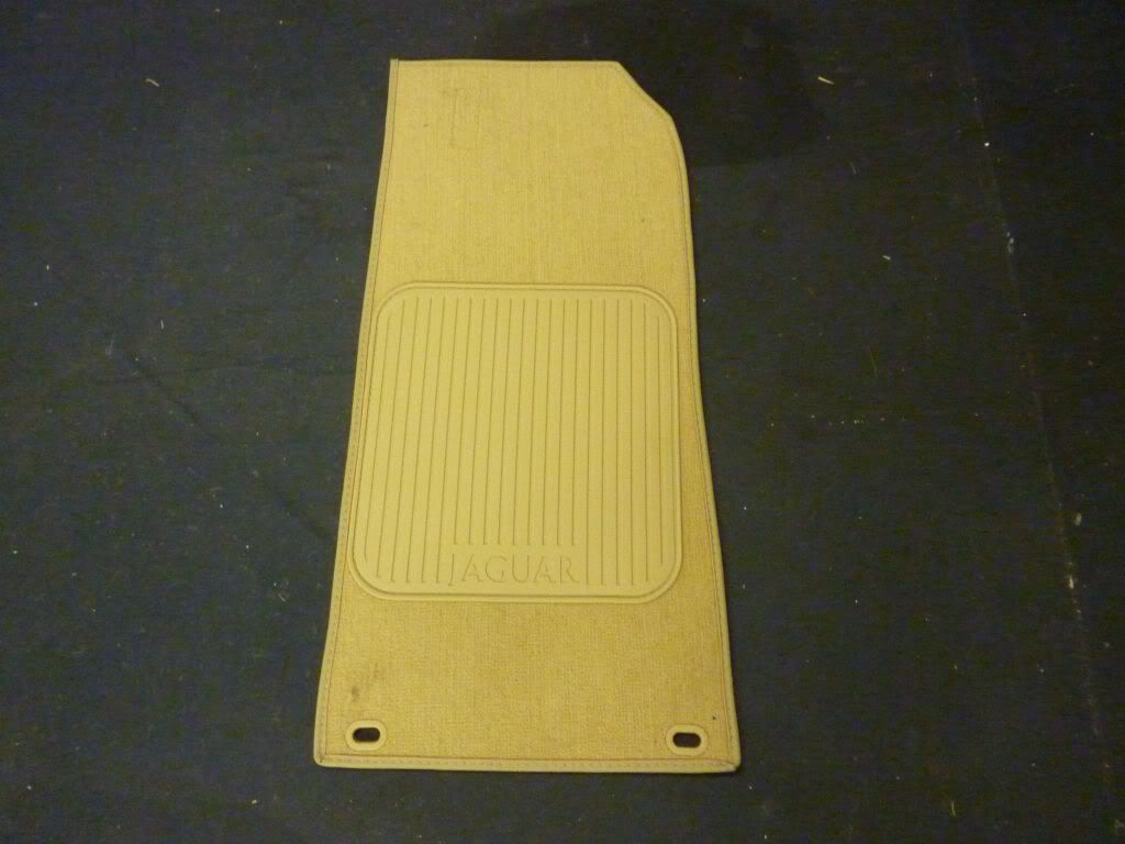 Jaguar XJS Left Hand Drive, Drivers / Left Hand Carpet NEW GENUINE 