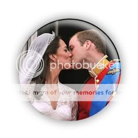 Royal Wedding Kiss 1 Pin Button Badge (Kate William)  